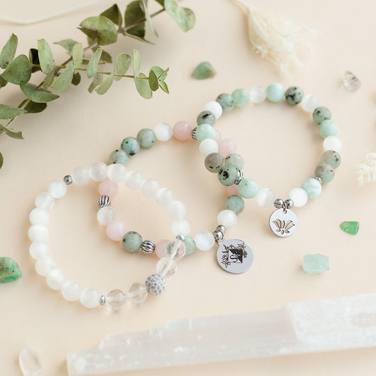 Trio Selenite