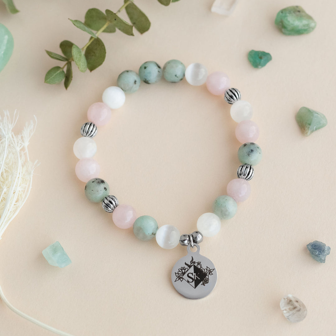 Trio Selenite