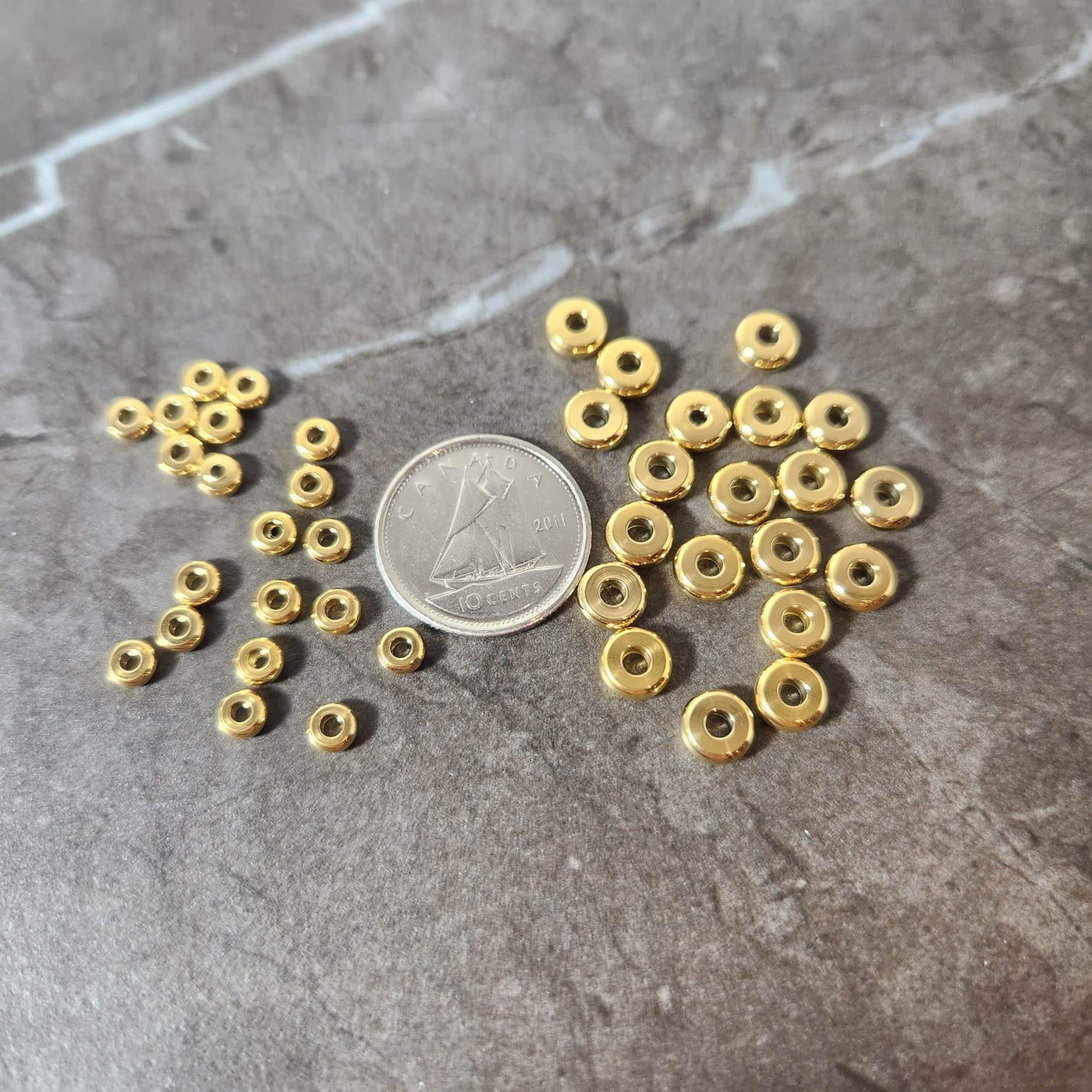 Set of stainless steel gold washer spacers