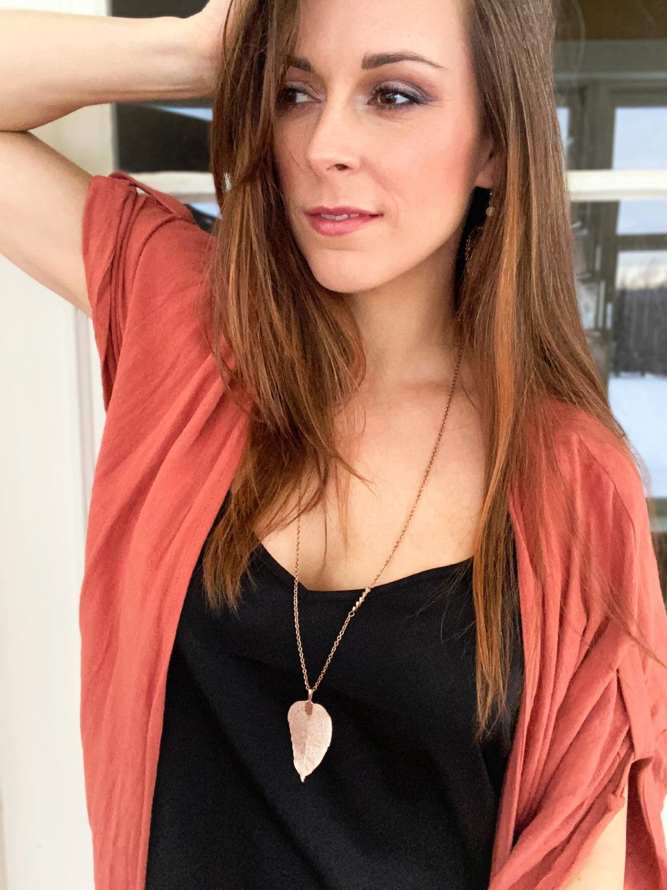 Collier long feuille rose doré
